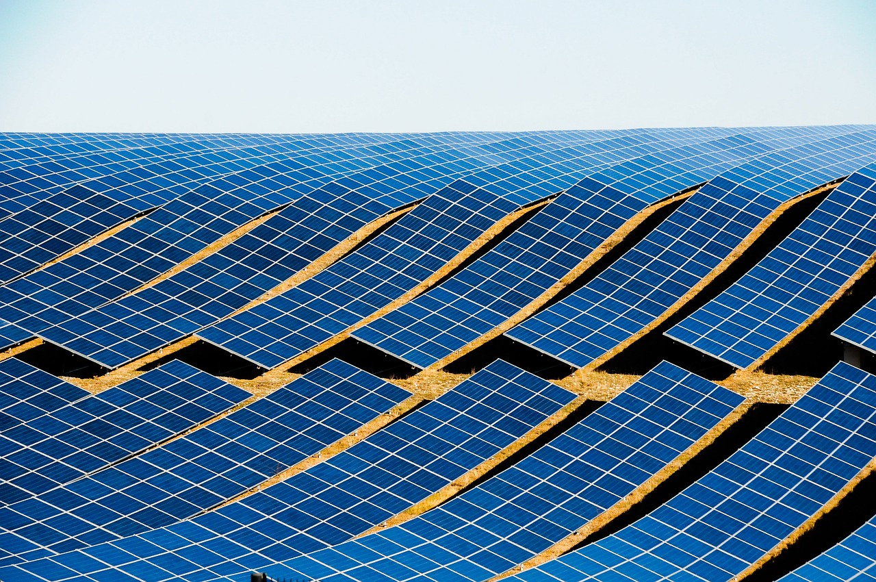 Rinnovabili 2024. La crescita record dell’energia solare