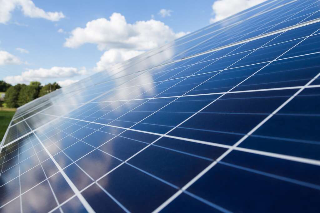 Pensiline Fotovoltaiche e Carport: una soluzione innovativa